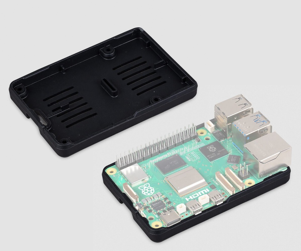 Raspberry Pi z nowymi akcesoriami. Użytkownicy będą zadowoleni