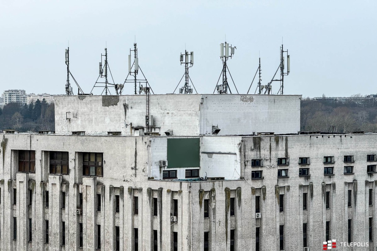 UKE szykuje nową aukcję. W puli bloki z pasma 700 MHz i 800 MHz