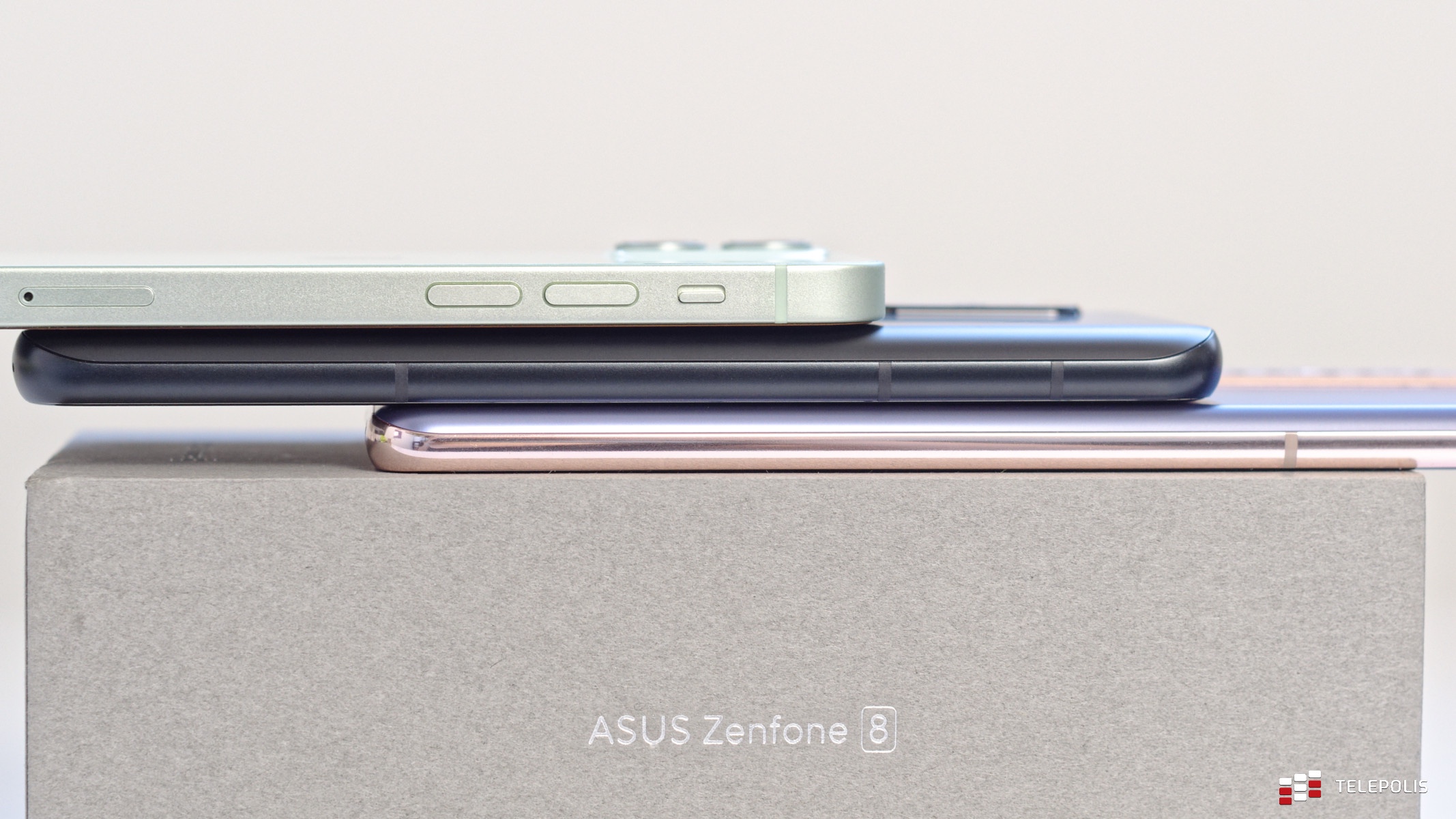 ASUS Zenfone 8 porównanie z innymi modelami