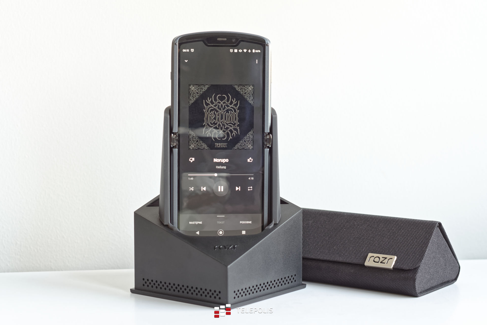 Motorola razr 5G – pudełko akustyczne