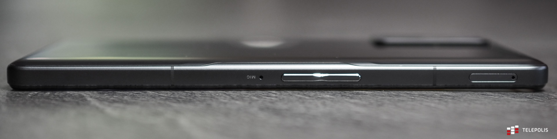 Xiaomi Poco F4 GT lewy bok