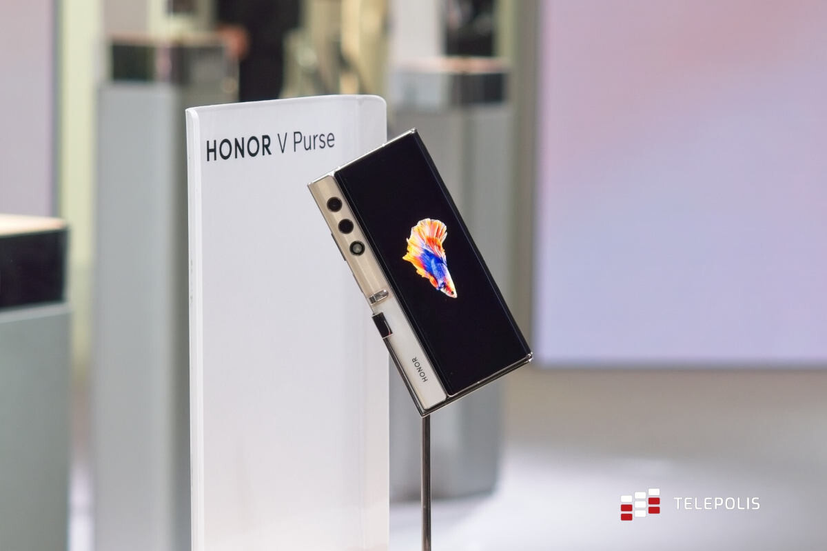 Telefon udający torebkę - Honor Magic V Purse na IFA 2023 - Tech